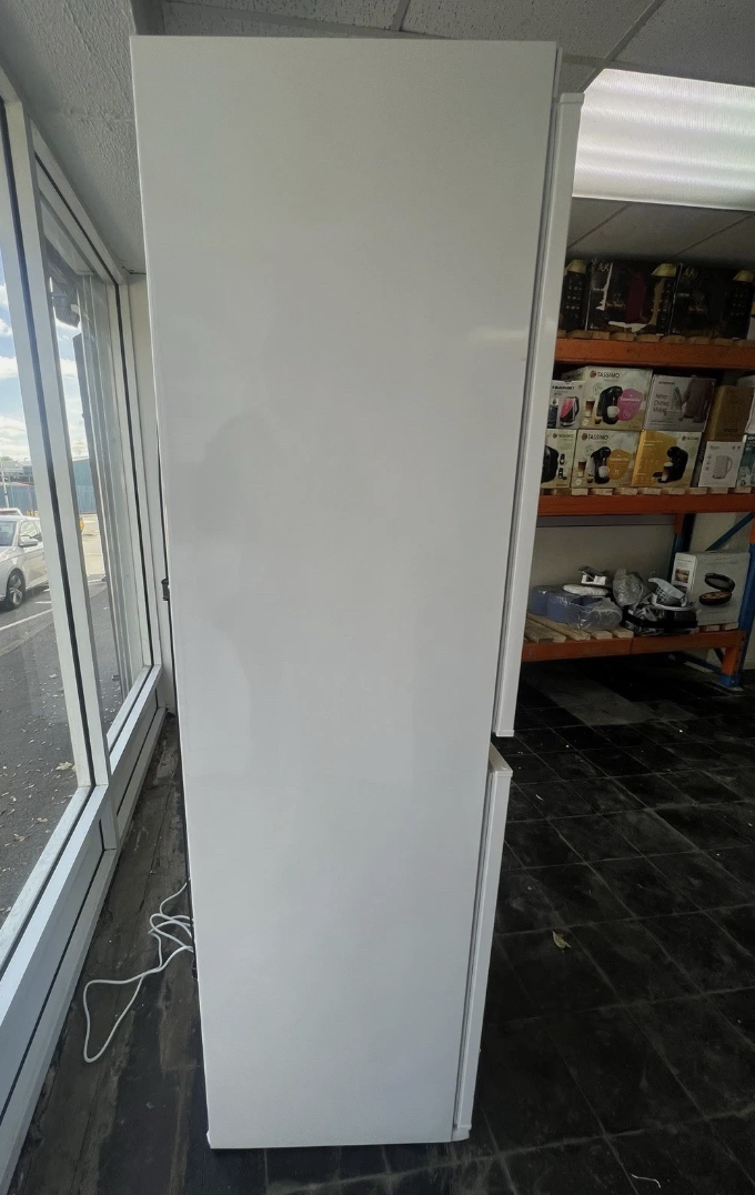 Kenwood KIFF5020 Integrated 50/50 Fridge Freezer - White (Refurbished)